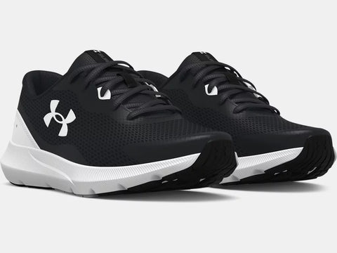 Youth Under Armour Surge 3