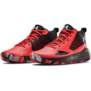 Under Armour Youth Lockdown 5 (Size 4.5 Only)