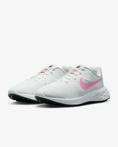 Womens Nike Revolution (Size 6 Only)