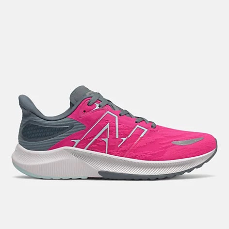 Womens New Balance Fuel Cell (6.5 & 8.5)
